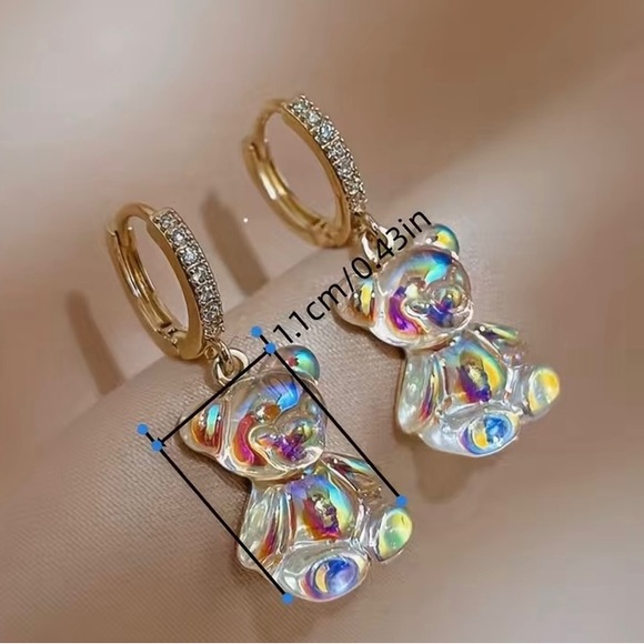 BNWT Bear Dangle Earrings - Picture 3 of 3